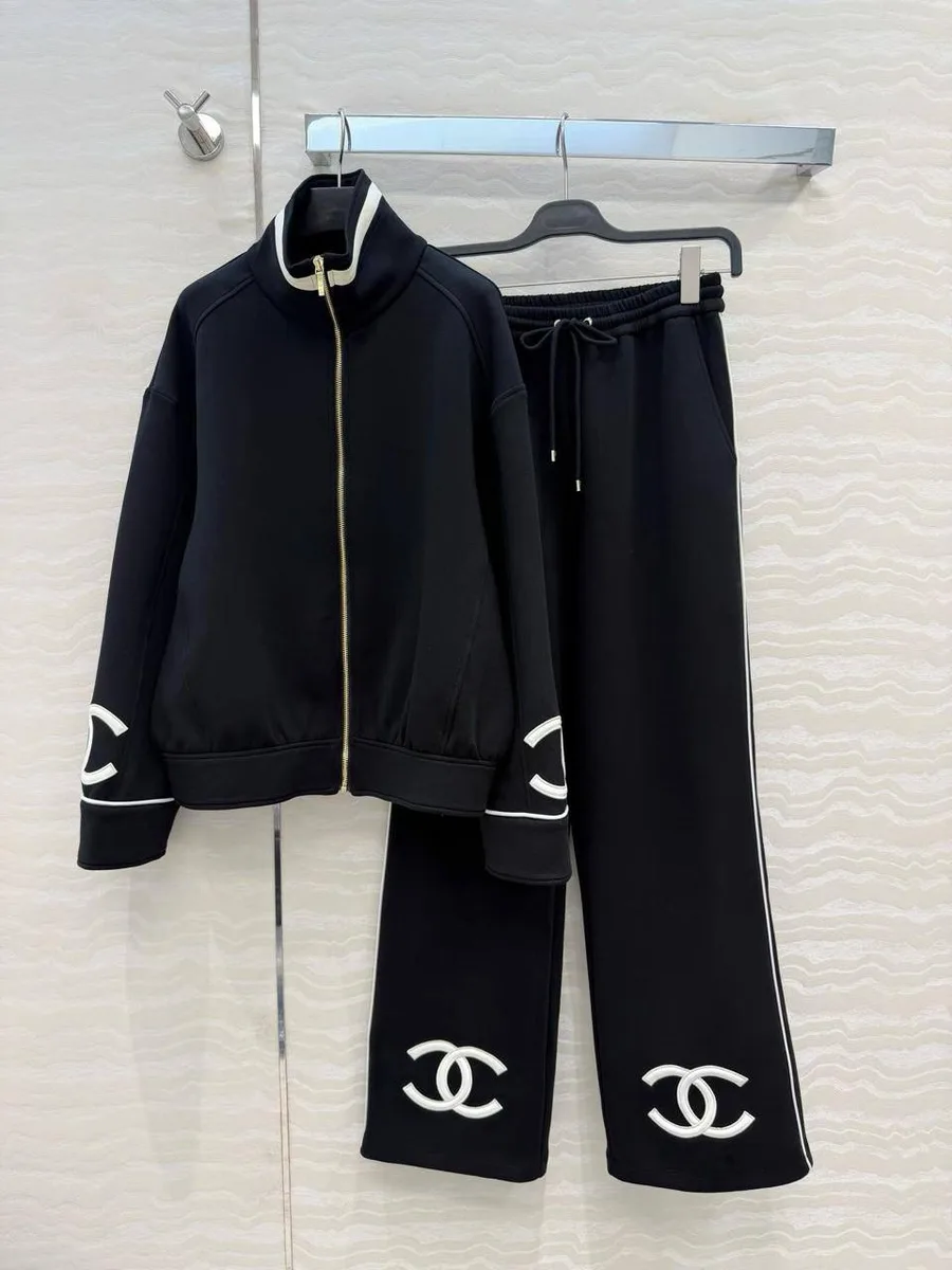 348444_1 Женский спортивный костюм Chanel чёрного цвета, артикул 348444