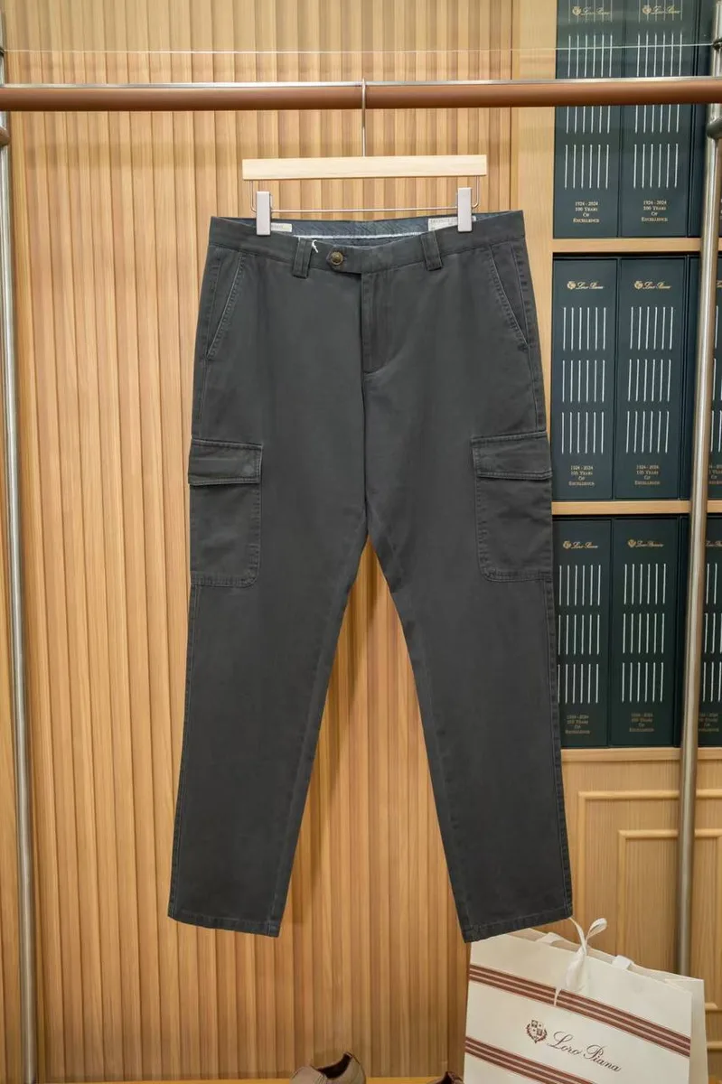 348599_1 Мужские джинсы Brunello Cucinelli серого цвета, артикул 348599