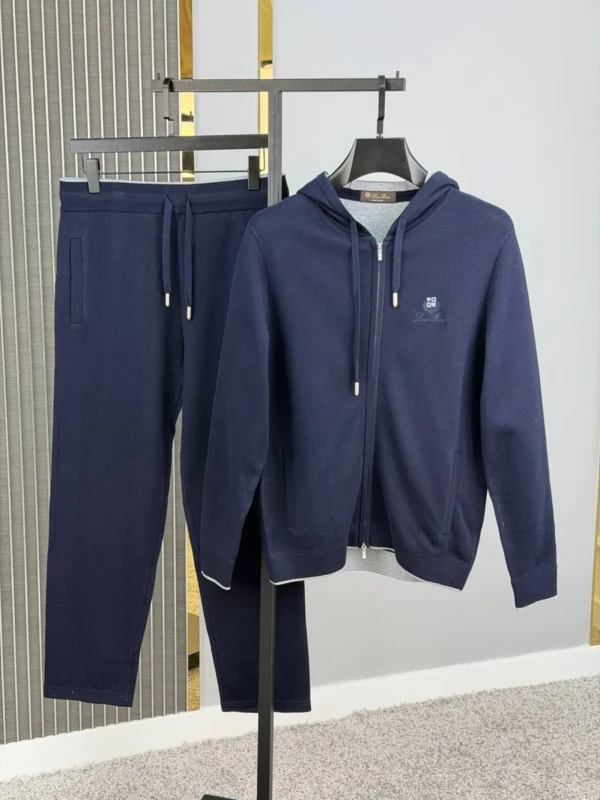 Спортивный костюм LORO PIANA