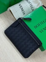 Мужской кошелек Bottega Veneta чёрного цвета, артикул 349277 — фото 4