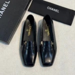 Женские лоферы Chanel чёрного цвета, артикул 349031 — фото 3
