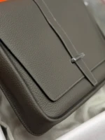 Мужская сумка мессенджер Hermes цвета хаки, артикул 349203 — фото 4