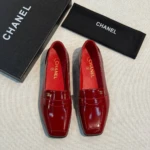 Женские лоферы Chanel красного цвета, артикул 349033 — фото 2